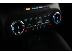 Ford Kuga (2022) thumbnail 21