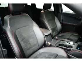Ford Kuga (2022) thumbnail 25