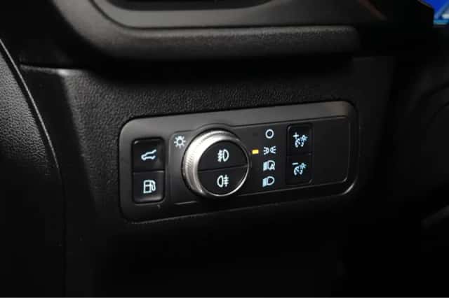 Ford Kuga (2022) thumbnail 31