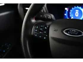 Ford Kuga (2022) thumbnail 9