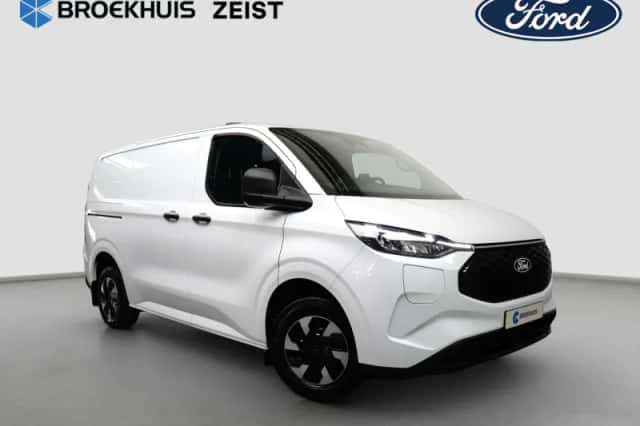 Ford Transit Custom (2026) thumbnail 2