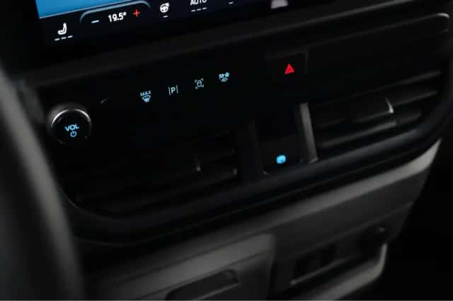 Ford Transit Custom (2026) thumbnail 24