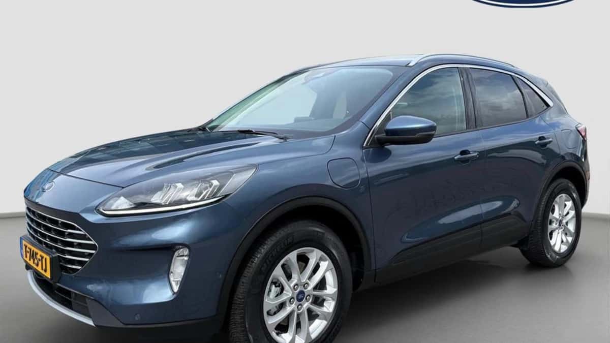 Ford Kuga (2022) — foto 1