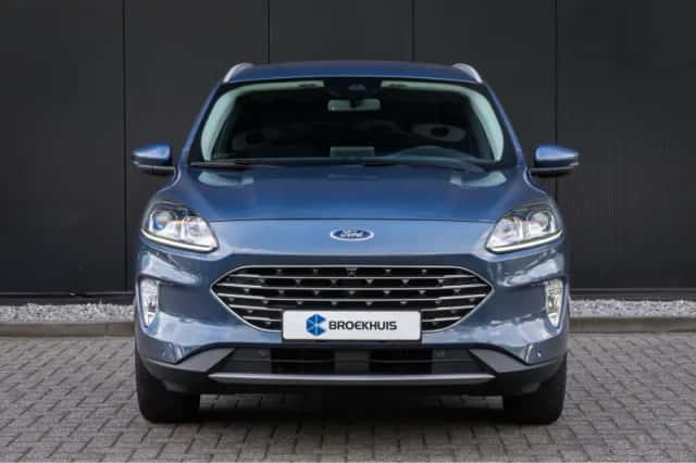 Ford Kuga (2022) thumbnail 6