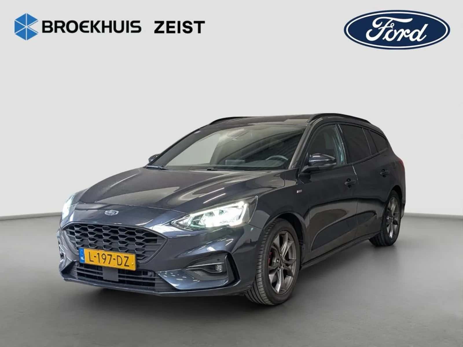 Ford Focus (2021) — foto 1