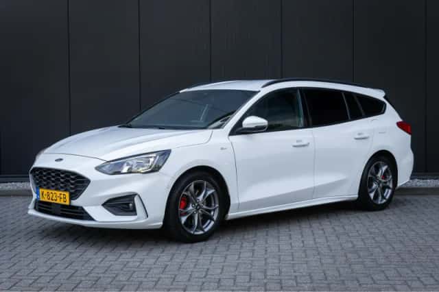 Ford Focus (2020) thumbnail 1