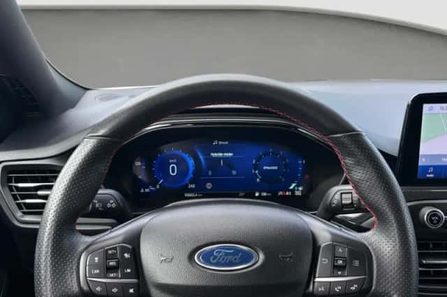 Ford Focus (2020) thumbnail 7