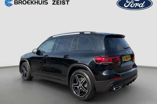Mercedes-Benz GLB-Klasse (2022) thumbnail 2