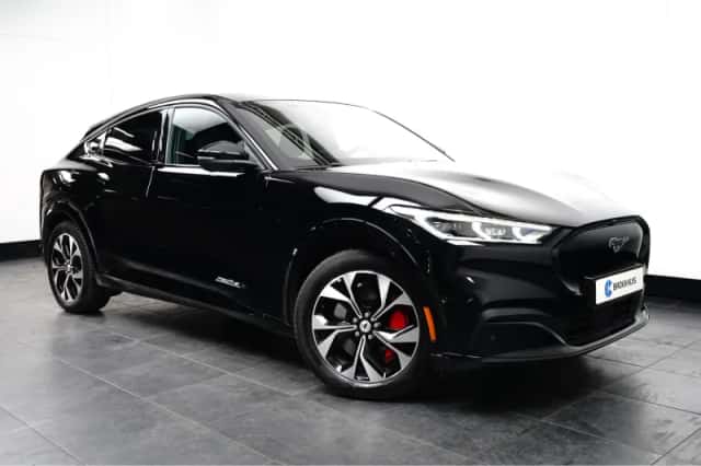 Ford Mustang Mach-E (2024) thumbnail 7