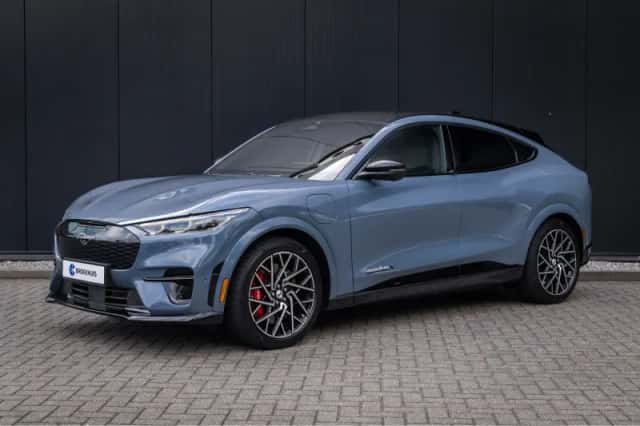 Ford Mustang Mach-E (2025) thumbnail 1