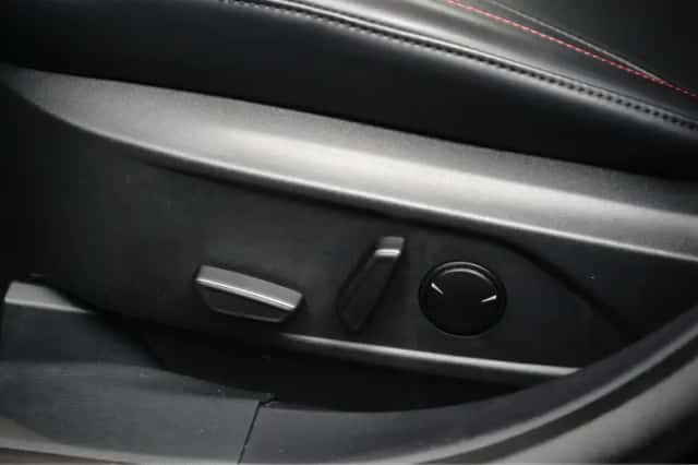 Ford Mustang Mach-E (2023) thumbnail 13