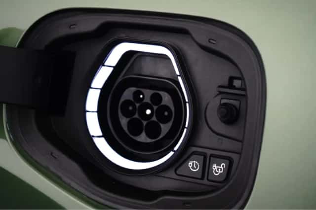 Ford Kuga (2025) thumbnail 12