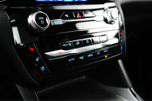 Ford Explorer (2024) thumbnail 23
