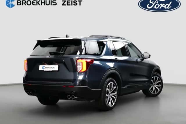 Ford Explorer (2024) thumbnail 4