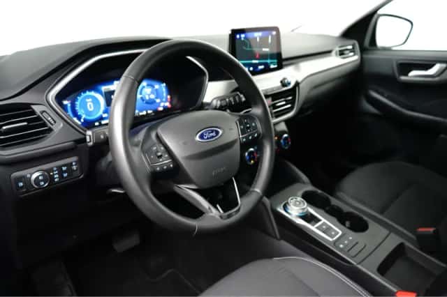 Ford Kuga (2022) thumbnail 18