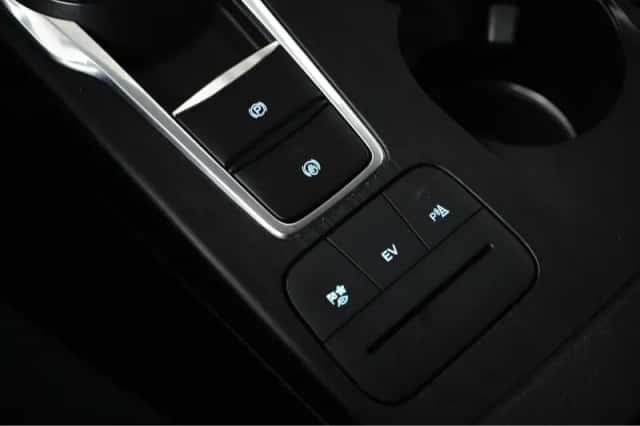 Ford Kuga (2022) thumbnail 22