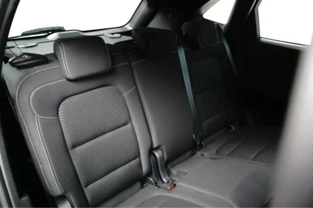 Ford Kuga (2022) thumbnail 9