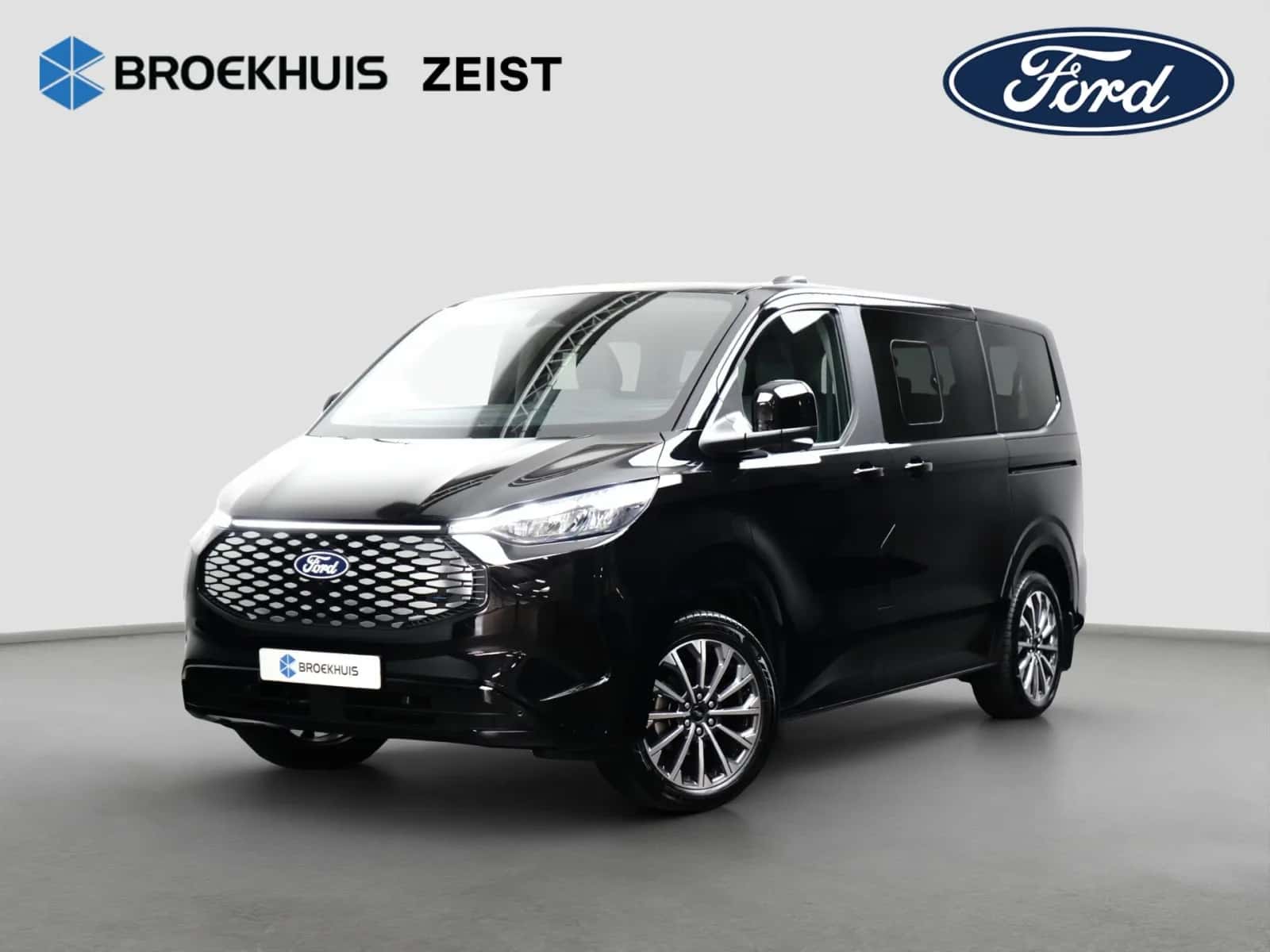 Ford Tourneo Custom (2024) — foto 1
