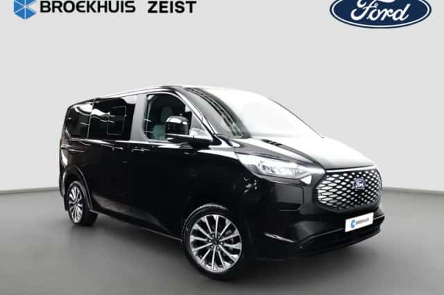 Ford Tourneo Custom (2024) thumbnail 2
