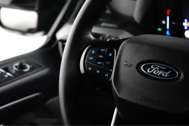 Ford Tourneo Custom (2024) thumbnail 21