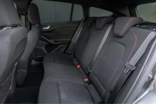 Ford Focus (2024) thumbnail 6