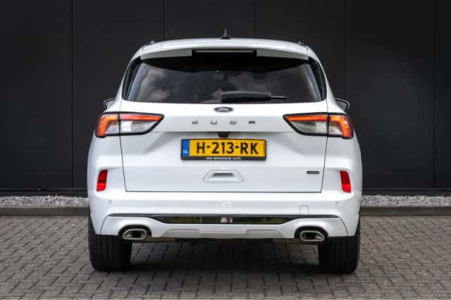 Ford Kuga (2020) thumbnail 5
