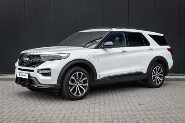 Ford Explorer (2024) thumbnail 1