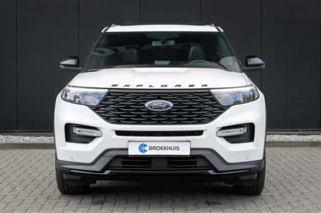 Ford Explorer (2024) thumbnail 6