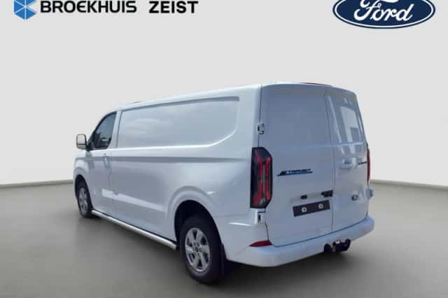 Ford E-Transit Custom (2026) thumbnail 3