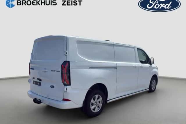 Ford E-Transit Custom (2026) thumbnail 5