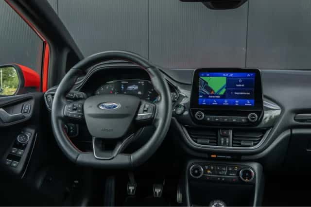 Ford Fiesta (2021) thumbnail 4