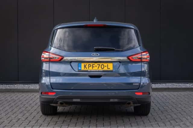 Ford S-Max (2021) thumbnail 5