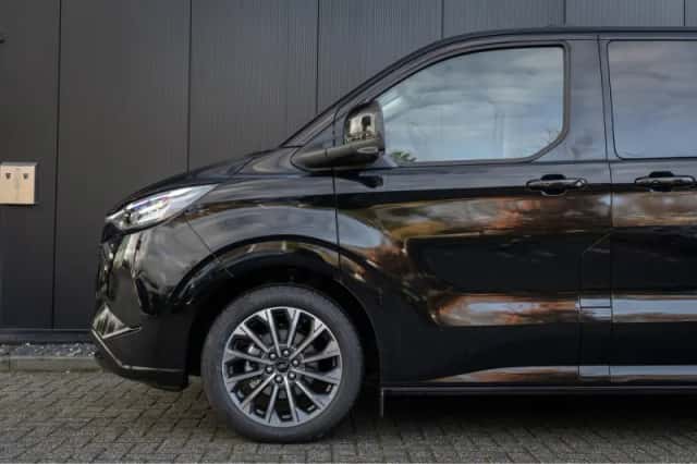 Ford Transit Custom (2025) thumbnail 6