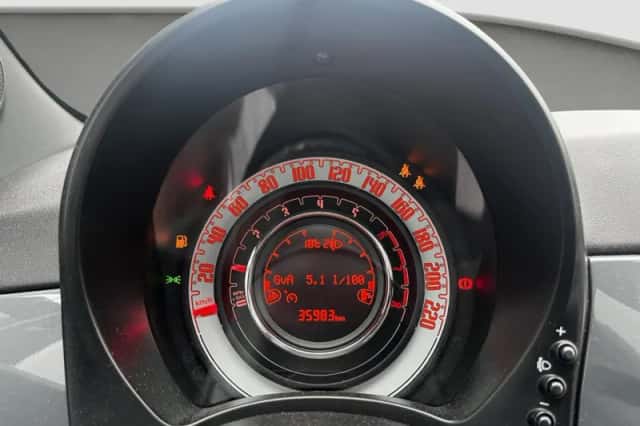Fiat 500 (2022) thumbnail 5