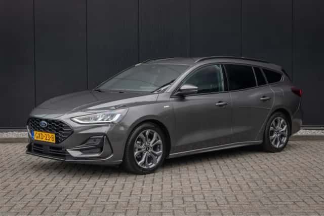 Ford Focus (2025) thumbnail 1