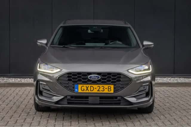 Ford Focus (2025) thumbnail 4