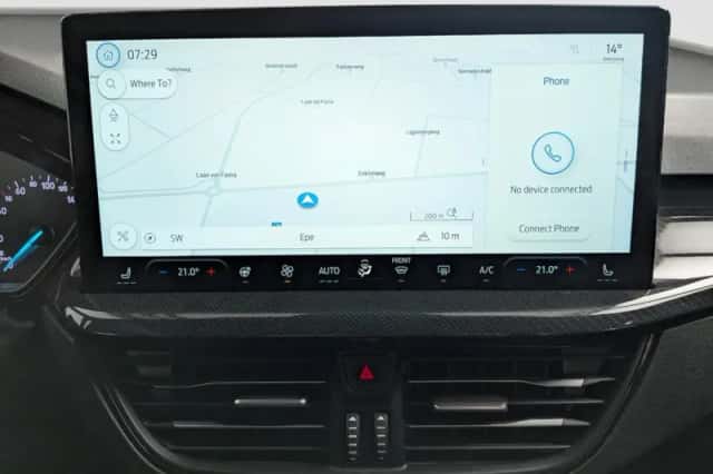 Ford Focus (2025) thumbnail 5