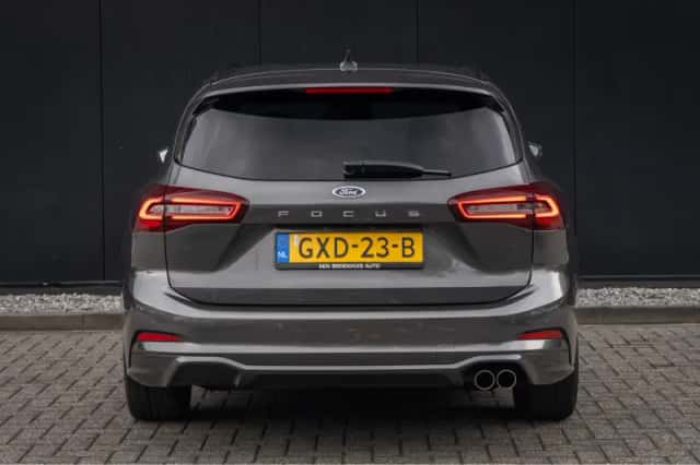 Ford Focus (2025) thumbnail 5
