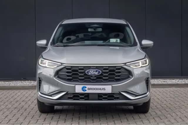 Ford Kuga (2025) thumbnail 3