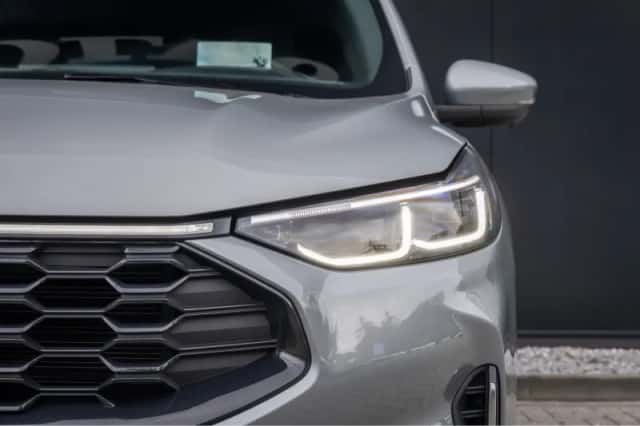 Ford Kuga (2025) thumbnail 4