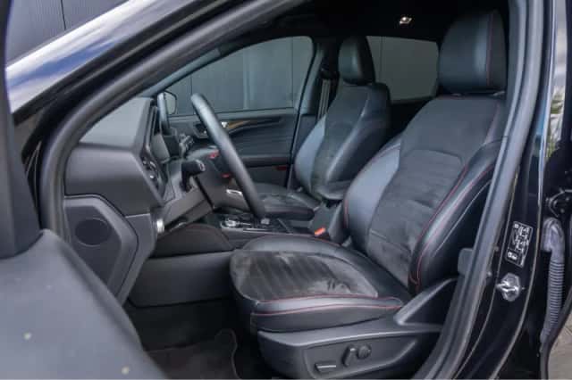 Ford Kuga (2022) thumbnail 6