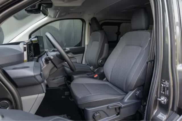 Ford Transit Custom (2026) thumbnail 3
