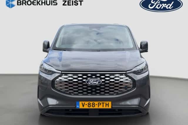 Ford E-Transit Custom (2026) thumbnail 4