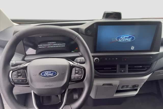 Ford E-Transit Cust (2026) thumbnail 5