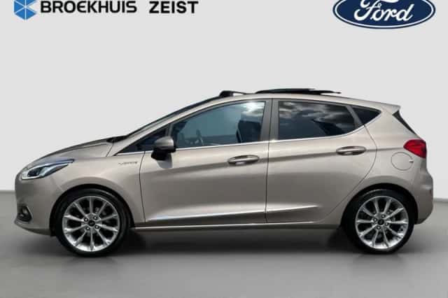 Ford Fiesta (2018) thumbnail 2