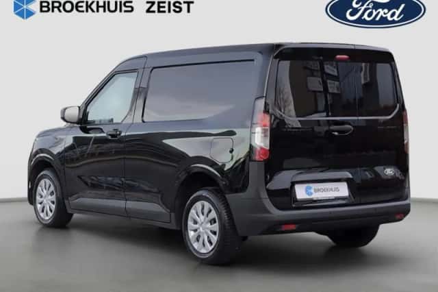 Ford Transit Courier (2024) thumbnail 2
