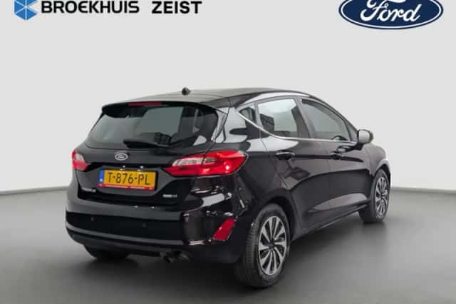 Ford Fiesta (2023) thumbnail 3