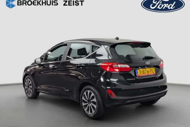Ford Fiesta (2023) thumbnail 4