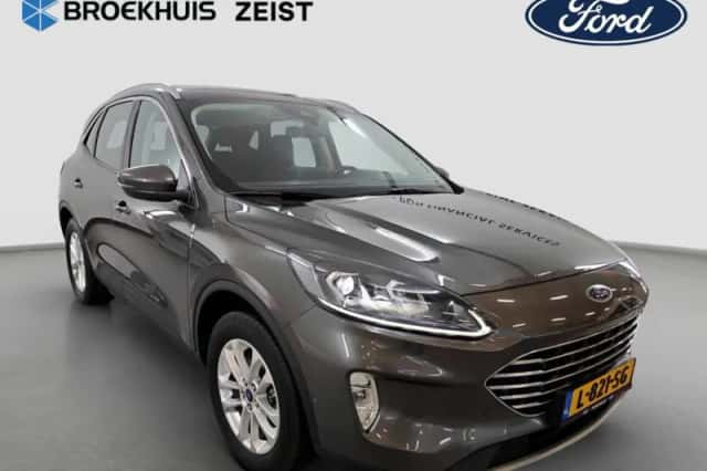 Ford Kuga (2021) thumbnail 4