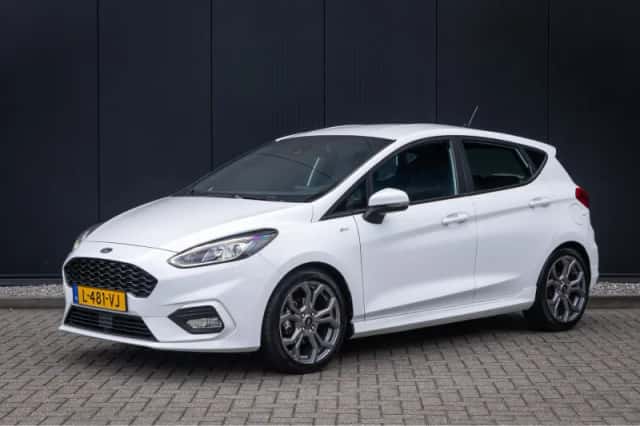 Ford Fiesta (2021) thumbnail 1